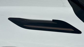 Land Rover Range Rover Evoque R-Dynamic SE