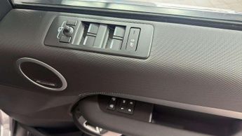 Land Rover Discovery R-Dynamic HSE
