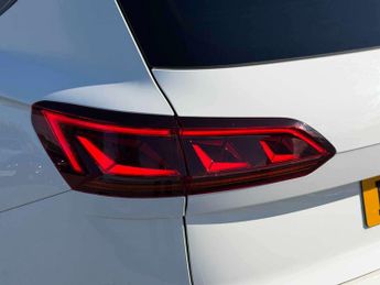 Volkswagen Touareg Black Edition