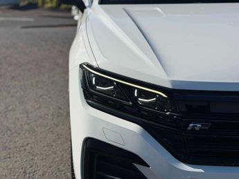 Volkswagen Touareg Black Edition