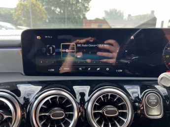 Mercedes-Benz Cla AMG Line