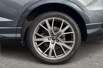 Audi Q3 Black Edition