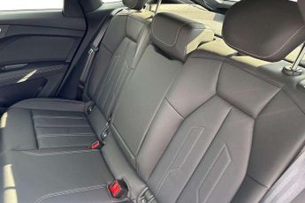 Audi Q4 S Line