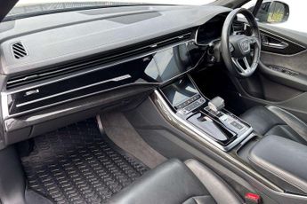 Audi Q7 Black Edition
