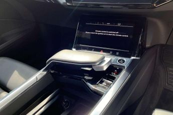 Audi Q8 S Line