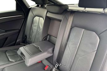 Audi Q3 Black Edition