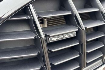 Audi Q3 Black Edition