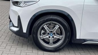 BMW Ix1 xLine
