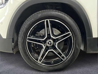Mercedes-Benz GLB AMG Line