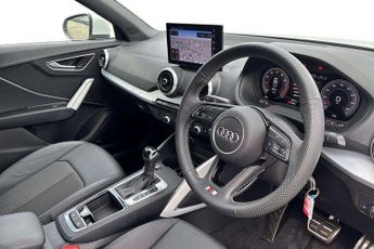 Audi Q2 S Line