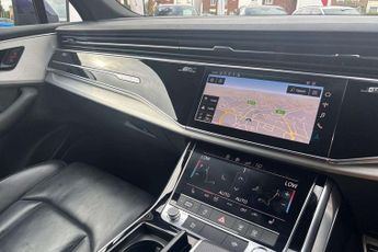 Audi Q7 S Line