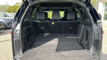 Land Rover Discovery R-Dynamic HSE