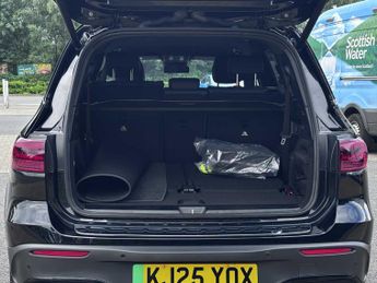 Mercedes-Benz EQB Urban Edition