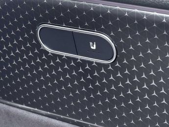 Mercedes-Benz EQB Urban Edition