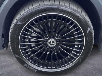 Mercedes-Benz EQB Urban Edition