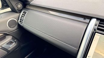 Land Rover Discovery R-Dynamic SE
