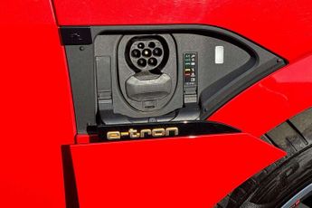 Audi E-Tron S