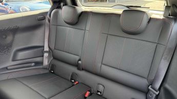 MINI Cooper SE Sport