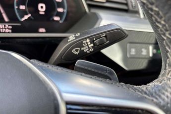Audi E-Tron Black Edition