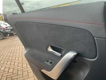 Mercedes-Benz Cla AMG Line