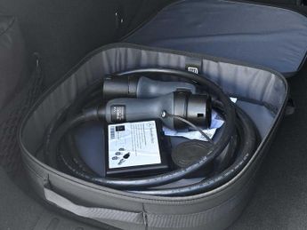Mercedes-Benz EQA Urban Edition