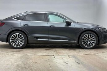 Audi Q8 S Line
