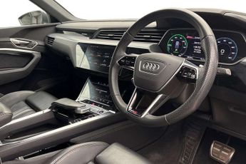 Audi Q8 S Line