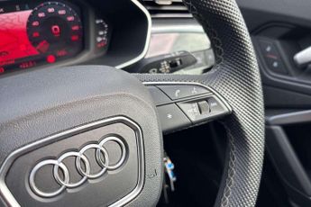 Audi Q3 S Line