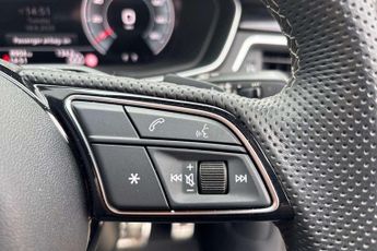 Audi A4 S Line