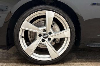 Audi A4 S Line