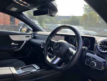 Mercedes-Benz Cla AMG Line