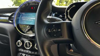 MINI Hatchback Cooper S Level 2