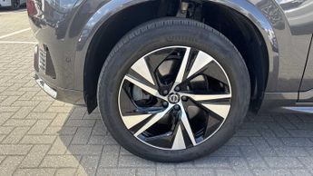 Volvo XC90 Plus