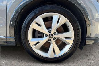 Audi Q4 S Line