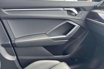 Audi Q3 Black Edition
