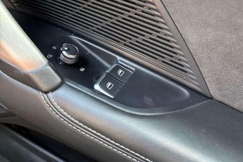Audi TT TTS Black Edition