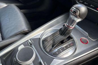 Audi TT TTS Black Edition