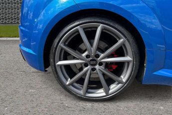 Audi TT TTS Black Edition