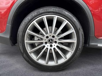 Mercedes-Benz GLC AMG Line