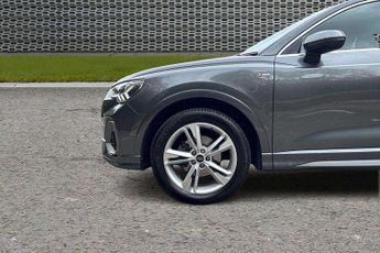Audi Q3 S Line