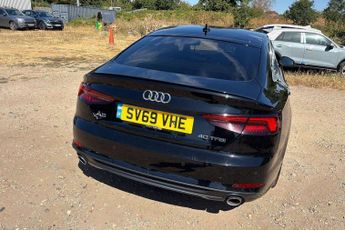 Audi A5 Black Edition