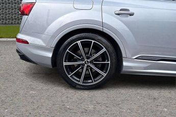 Audi Q7 Black Edition