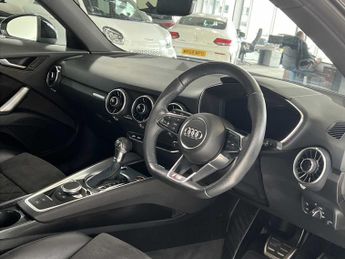 Audi TT Black Edition