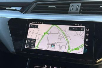 Audi Q8 S Line