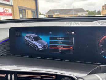 Mercedes-Benz EQC AMG Line