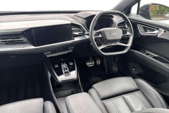 Audi Q4 Black Edition