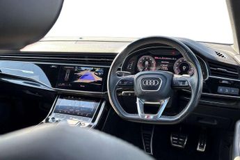 Audi Q7 Black Edition