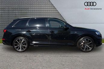 Audi Q7 Black Edition