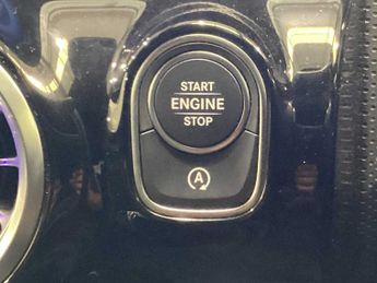 Mercedes-Benz Cla AMG Line