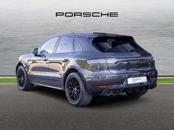 Porsche Macan Estate 